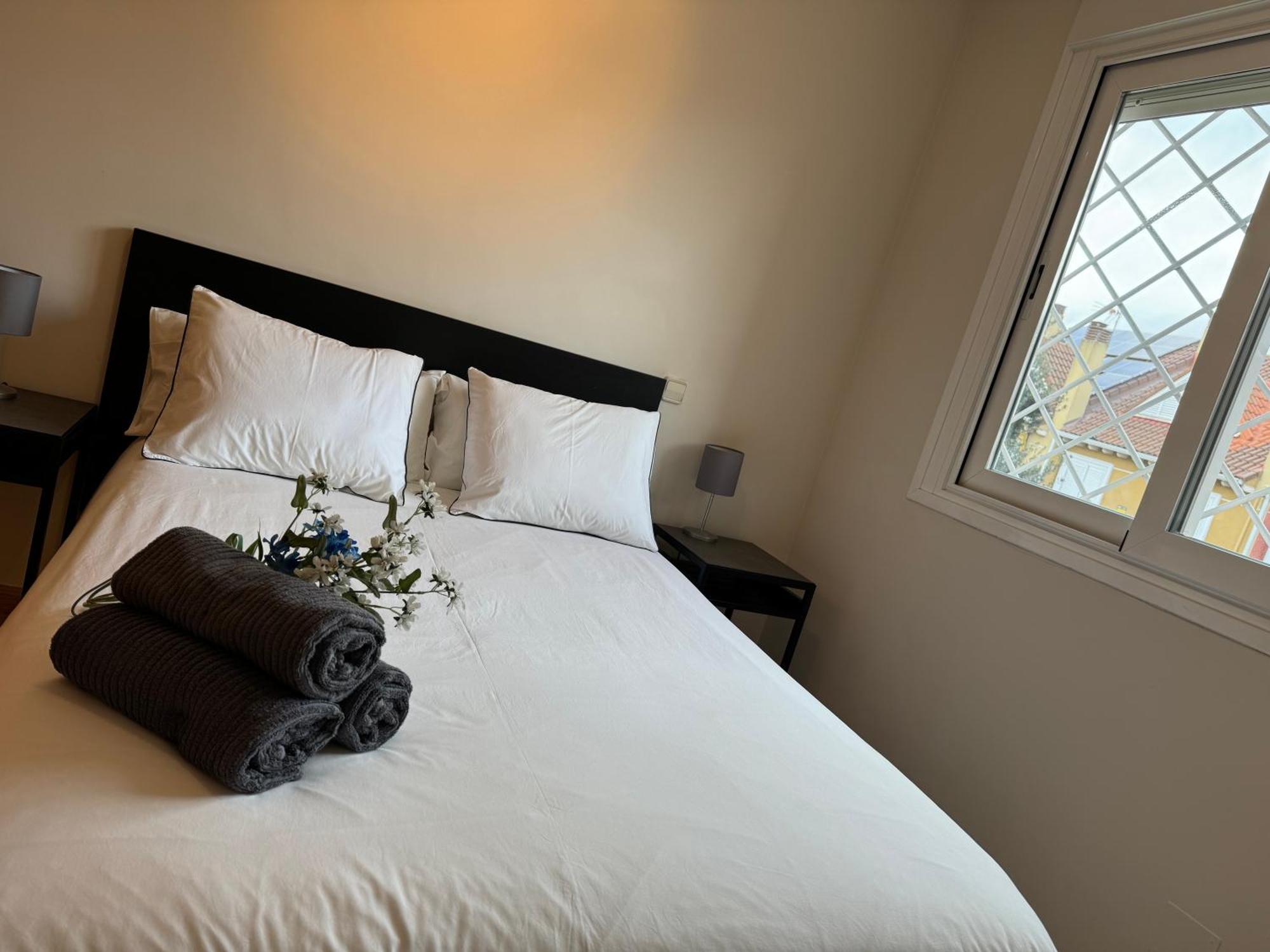 Chalet Ifema 5 Habitaciones 4 Banos, Parking Free マドリード エクステリア 写真