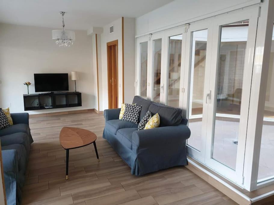Chalet Ifema 5 Habitaciones 4 Banos, Parking Free マドリード エクステリア 写真