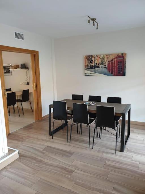 Chalet Ifema 5 Habitaciones 4 Banos, Parking Free マドリード エクステリア 写真